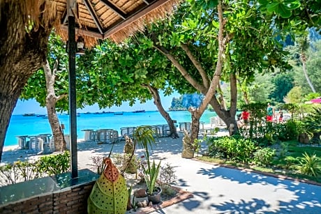 PP Nice Beach Resort