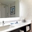 Holiday Inn Express Hotel & Suites Boston-Cambridge By IHG