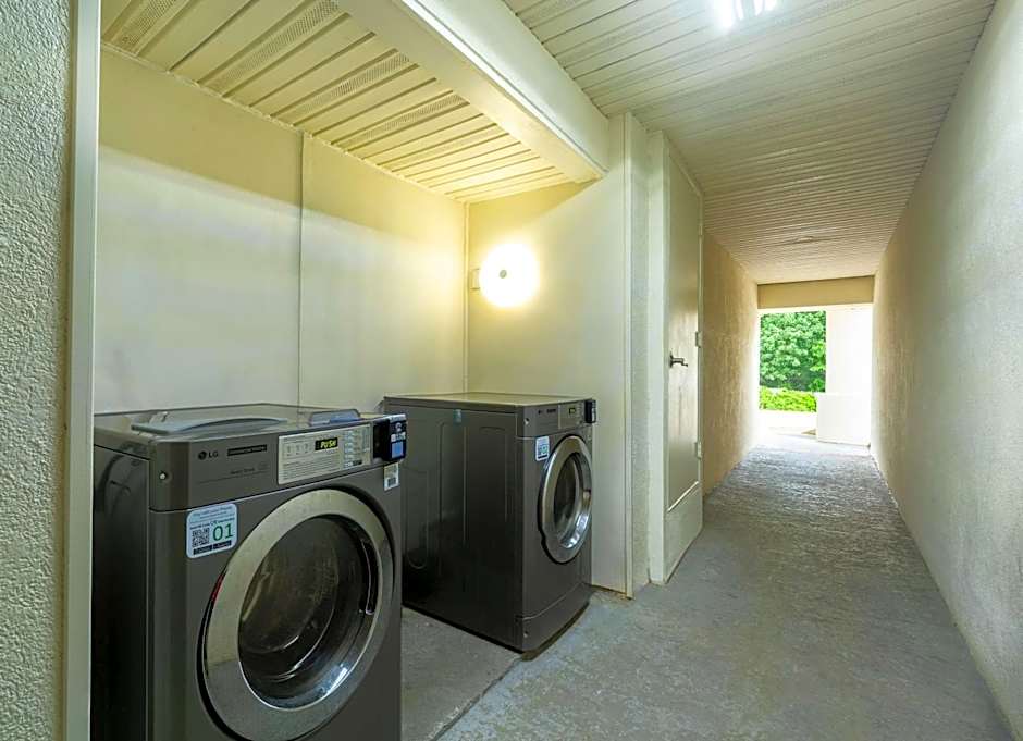 Motel 6-Livingston, TX