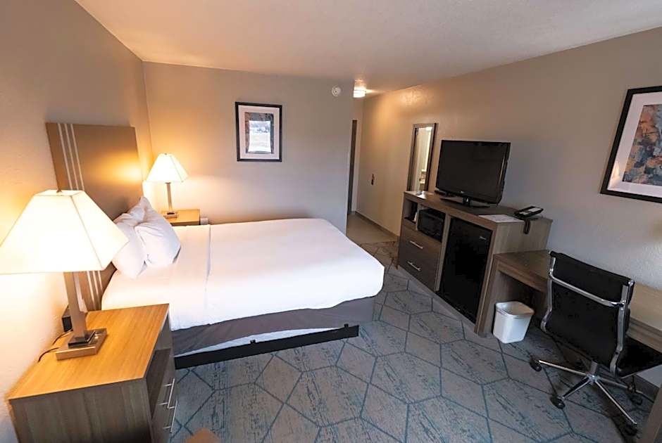 Baymont by Wyndham Effingham