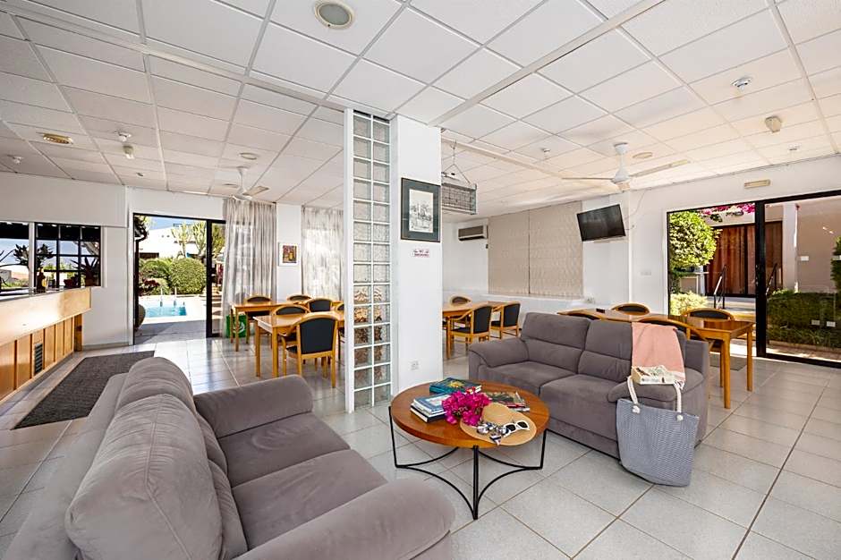 Tavros Hotel Apartments