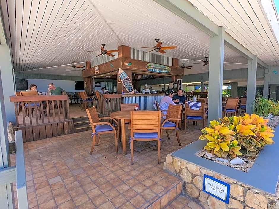 The Palms at Pelican Cove