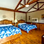 The Historic Leakey Inn
