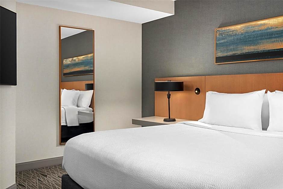 Hilton Garden Inn Toronto Airport