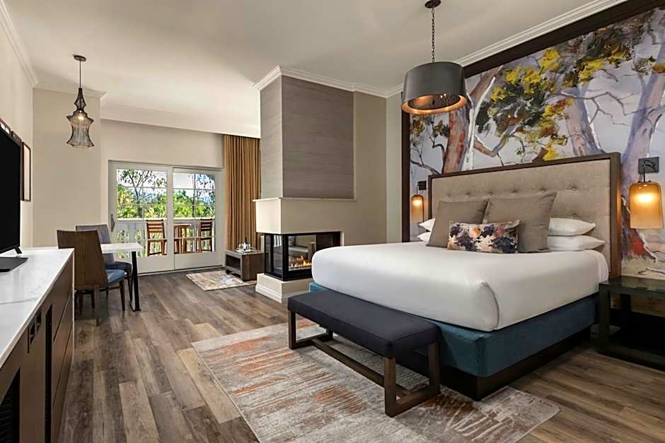 River Terrace Inn