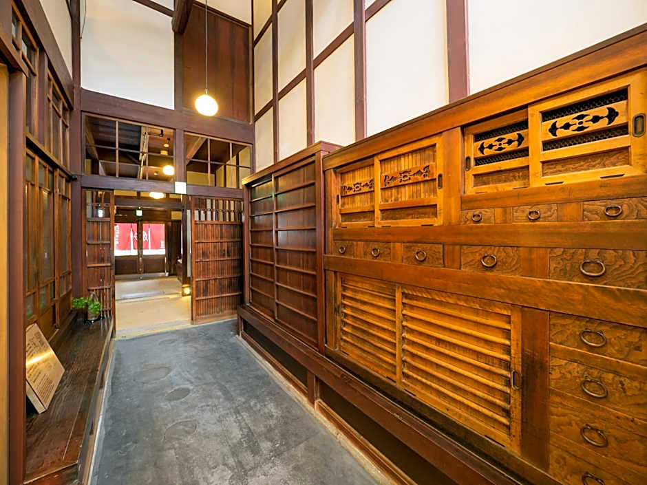 Inase Otsu Machiya Bed and Breakfast