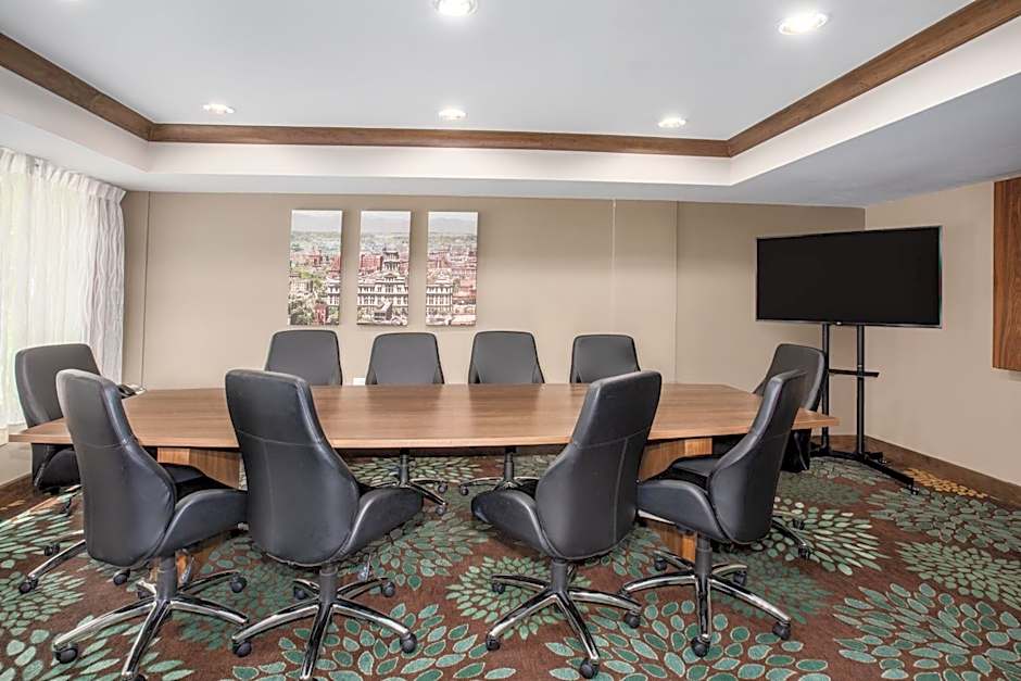 Staybridge Suites Denver International Airport By IHG