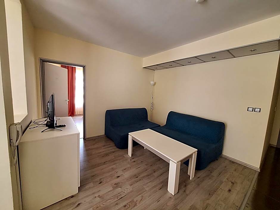 Mariner's Hotel - Self Catering - Adults Only