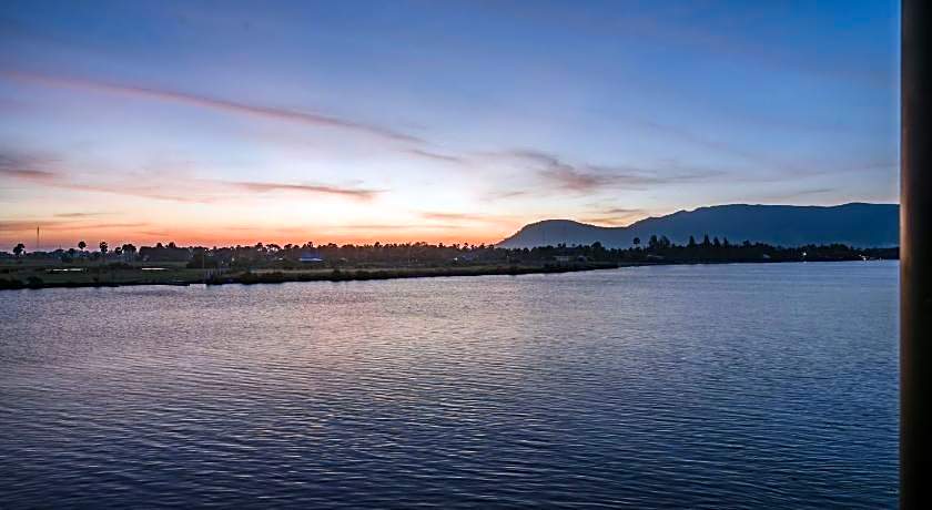 Phka Kravan Boutique