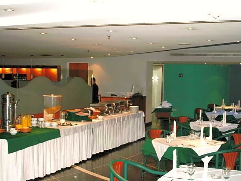 Photo 1 of 22 of Chacao Cumberland