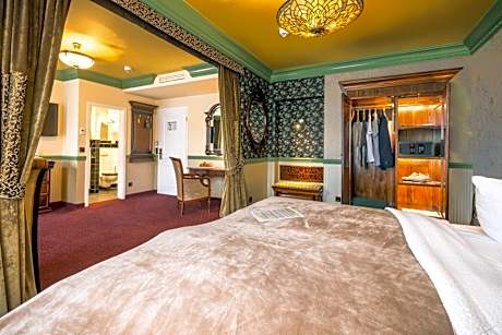 Premium Plus Double or Twin Room - Garden Side