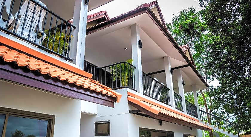 Two Chefs Inn Guesthouse