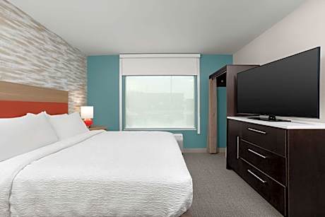 One-Bedroom King Suite