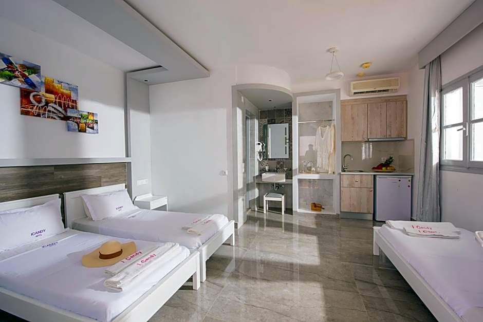 I Candy Malia by Estia