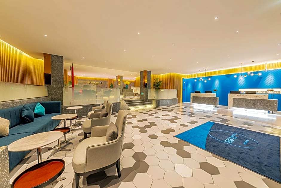 Holiday Inn Express Yichang Riverside By IHG