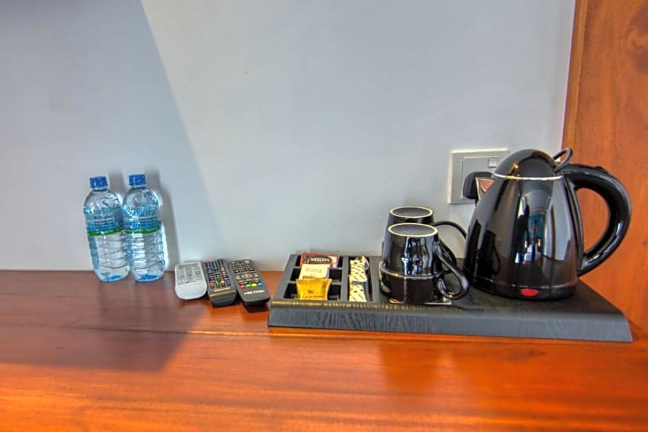 Golden Pearl Tangalle Beach