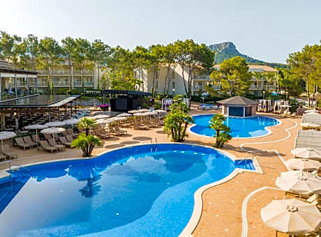 VIVA Suites & Spa Adults Only 16+