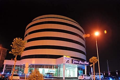 GOLDEN PALAS HOTEL