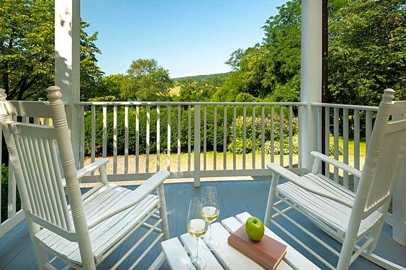 Ashby Inn & Restaurant