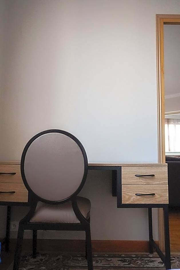 La Maison Charentonneau