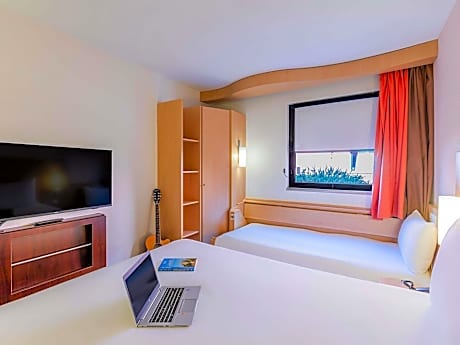 Double Room with Extra Bed