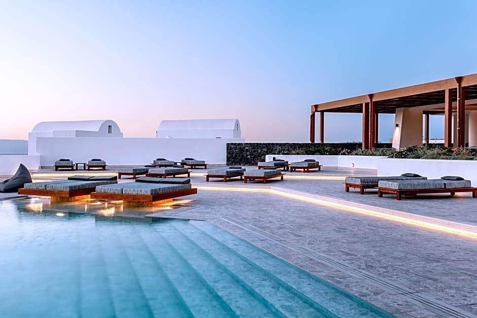 Santo Pure Oia Suites and Villas