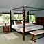 Exploreans Mara River Camp
