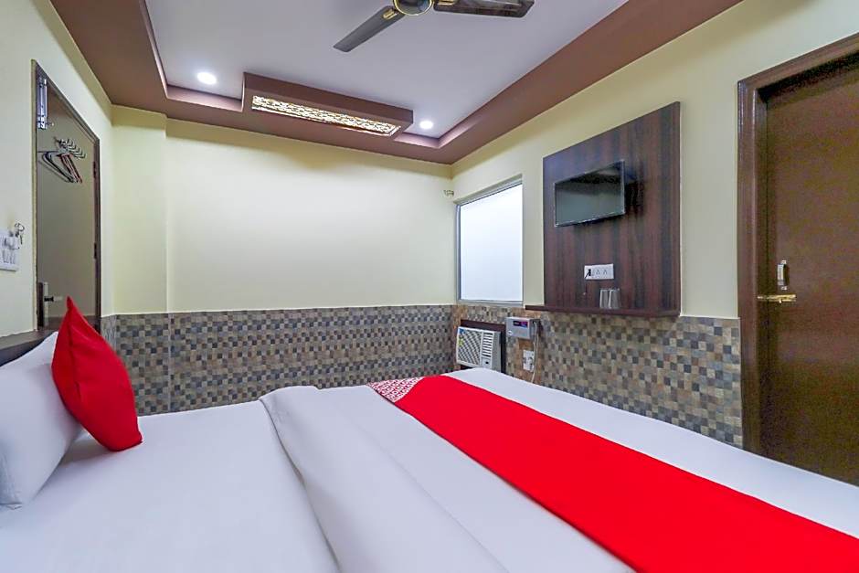 Hotel Dwarkadhish by OYO Rooms – Haridwar, WV
