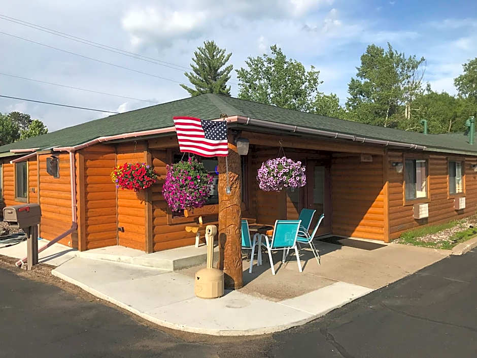 Northwoods Inn & Suites Minocqua