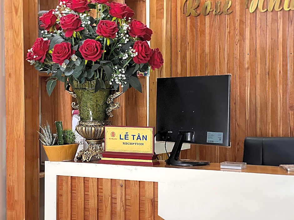 Rose Nhung Hotel CatBa