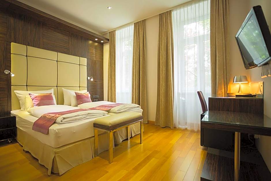 Best Western Plus Hotel Arcadia