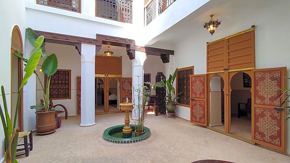RIAD DAR En-Nawat