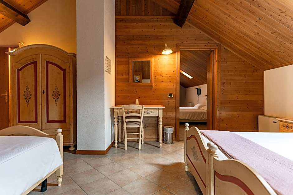 Hotel & Restaurant AL TRIVIO