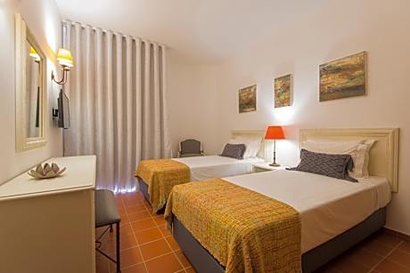 Superior Double or Twin Room with Lake View