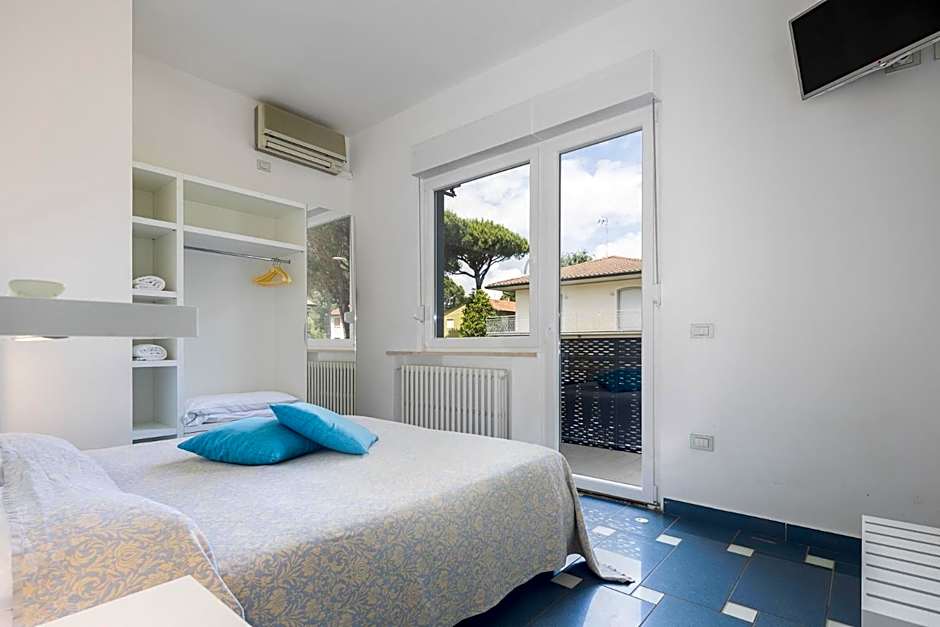 CASA MAJOR Hotel & Appartamenti CERVIA