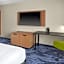Fairfield Inn & Suites by Marriott Detroit Farmington Hills