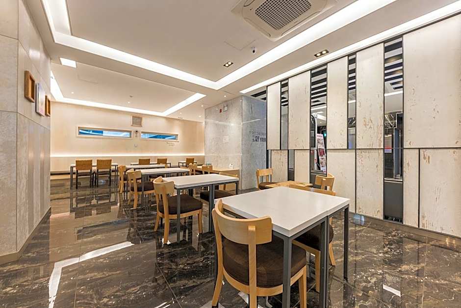 Hotel Oscar Seomunmarket