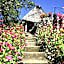 Hiwang Native House Inn & Viewdeck