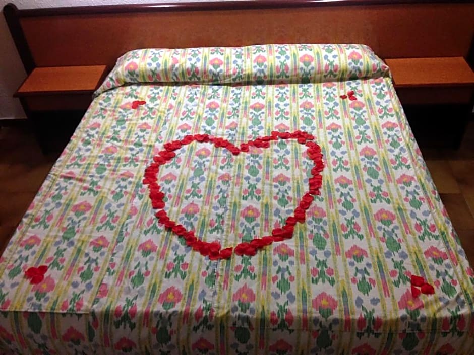 Hostal De La Caravel-La Ii