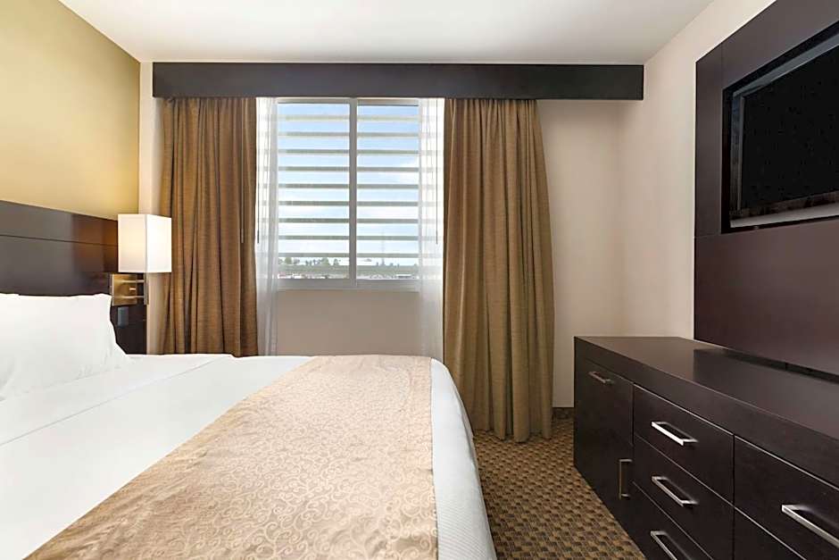 DoubleTree By Hilton Queretaro