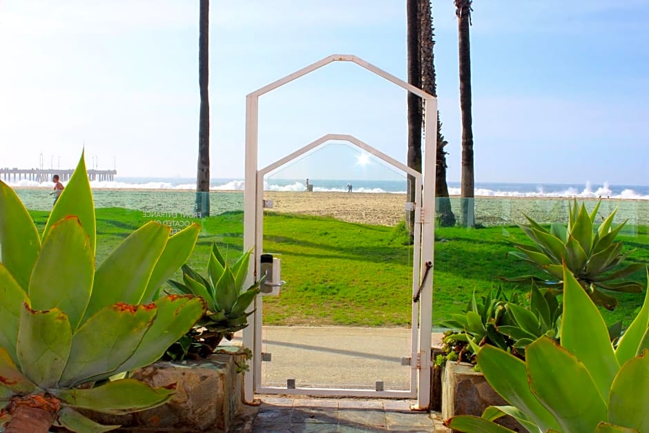 Venice on the Beach Hotel