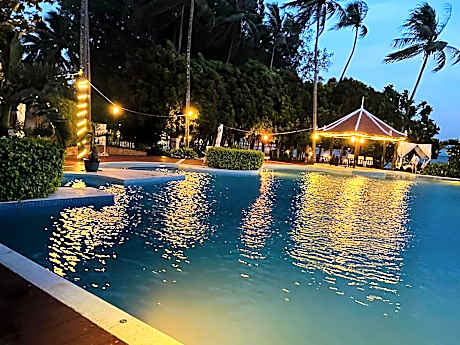 Nataya Round House Coral Bay Resort