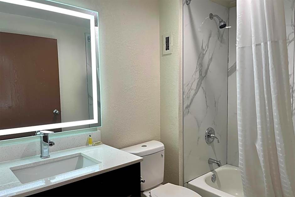 Baymont by Wyndham Cincinnati