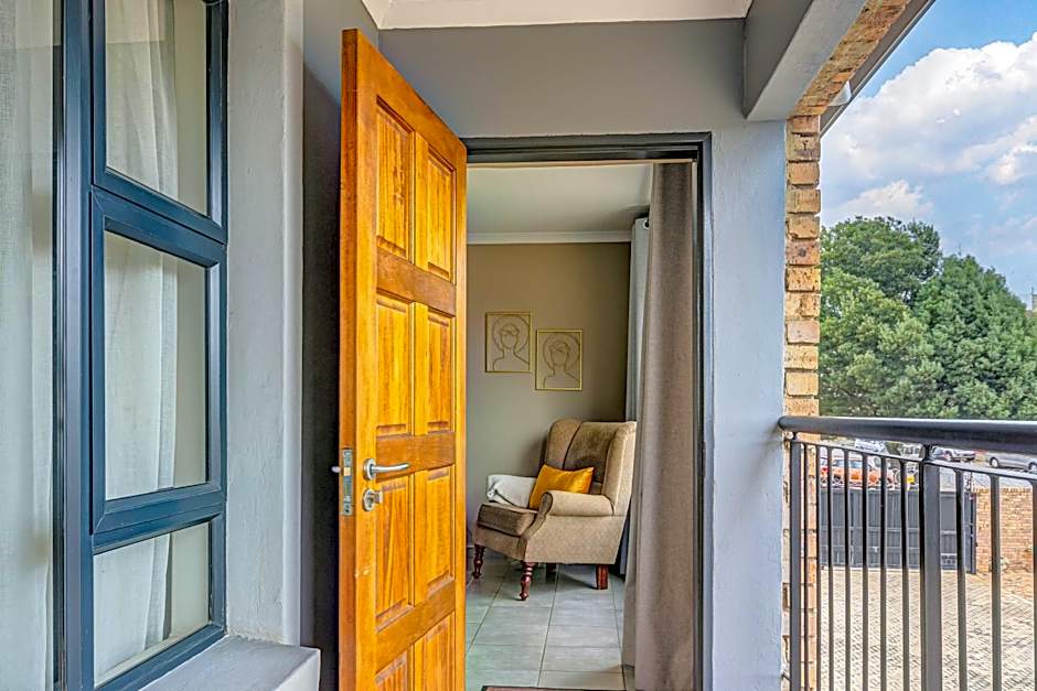 Airville Luxury Apartments, 7min Drive to Cresta Mall