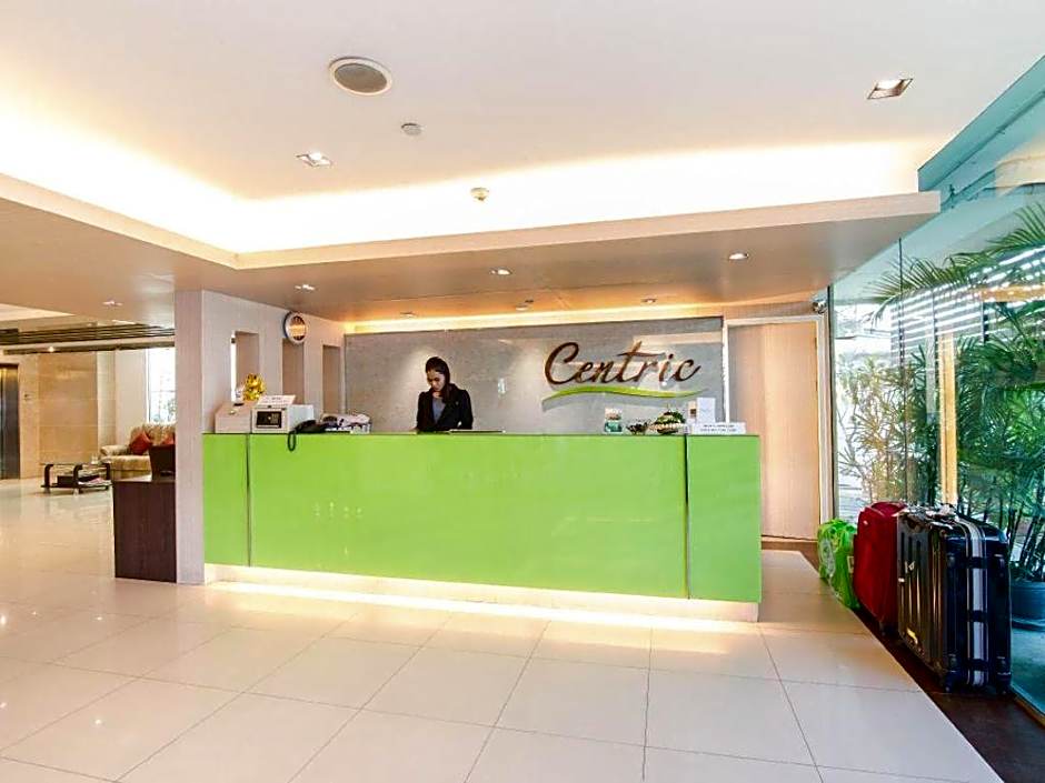 Centric Place Hotel