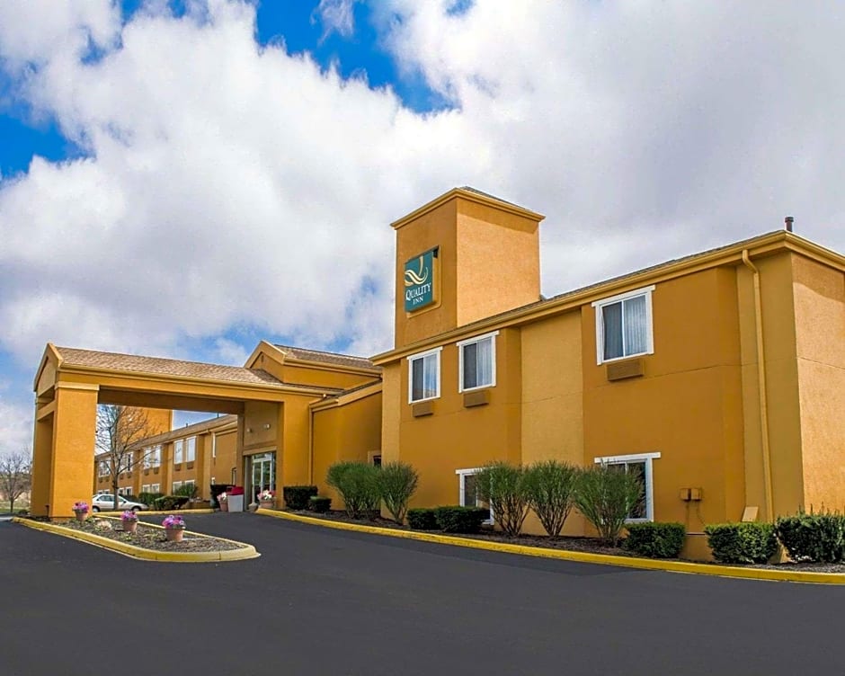 Quality Inn Brunswick Cleveland South