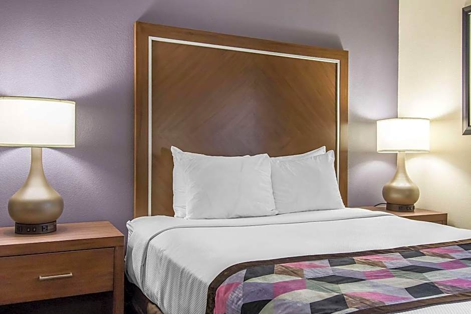 Comfort Inn Tulsa Midtown