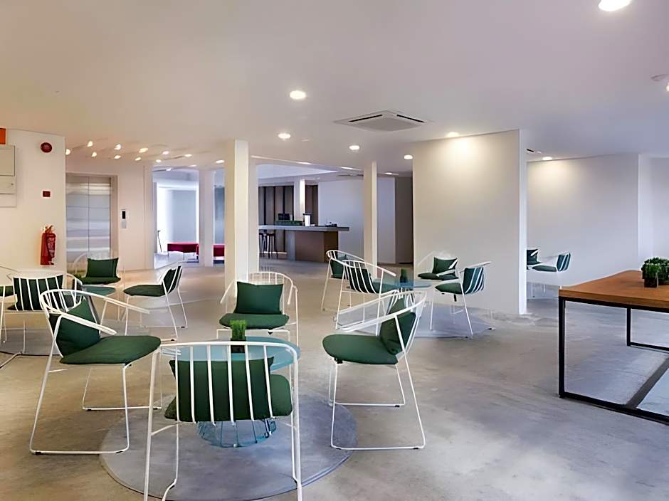 T+ Hotel Butterworth