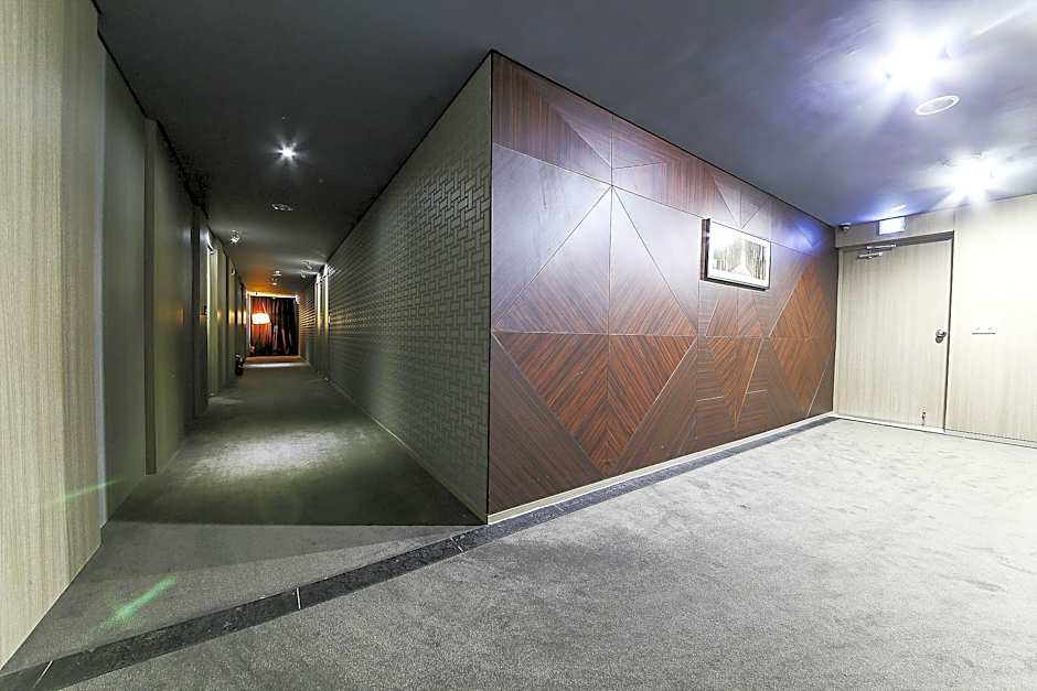 Uijeongbu Latree Hotel