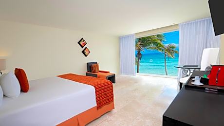Sens Ocean Front